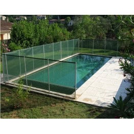 Barrière de piscine Beethoven verte avec piquets anodisés 2