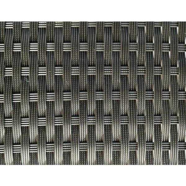 Salon de jardin en résine tressée plate