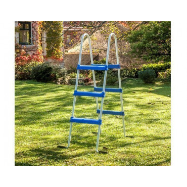 Vue globale de l'échelle piscine standard de 1.20 m