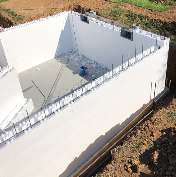 Autoconstruction piscine bloc polystyrène