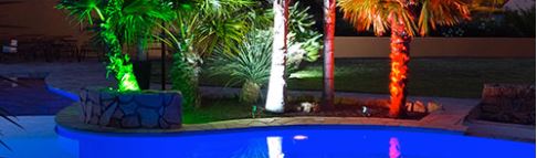 Eclairage piscine bleu