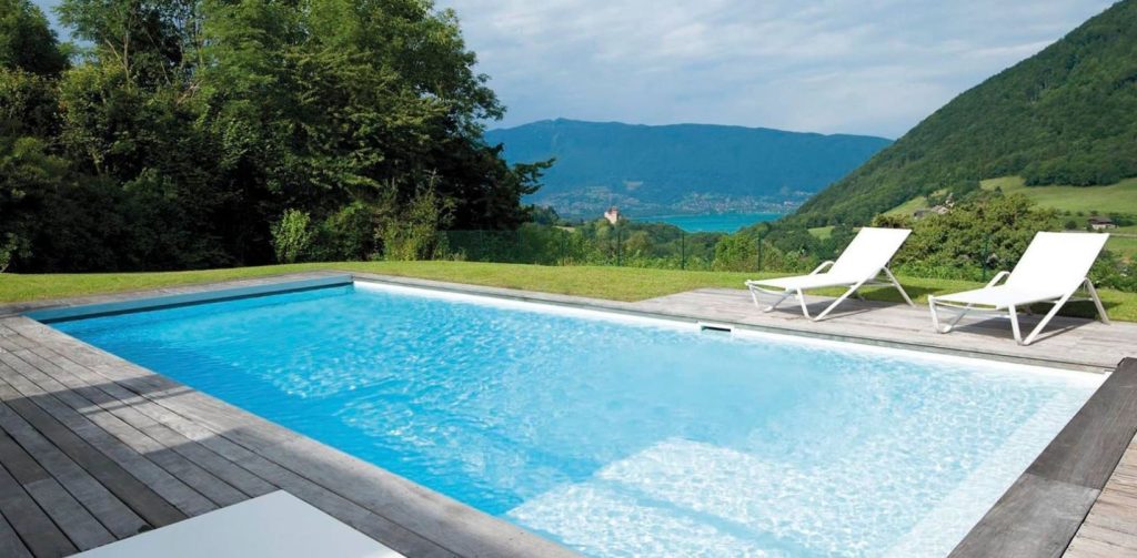 Piscine couleur de liner blanc